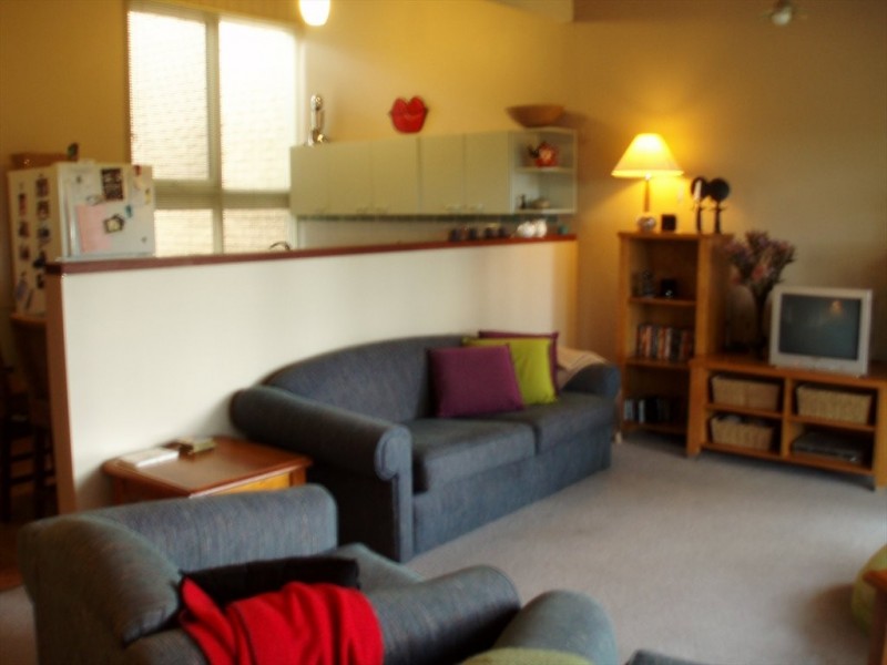 40 Gillespie street, Weetangera ACT 2614