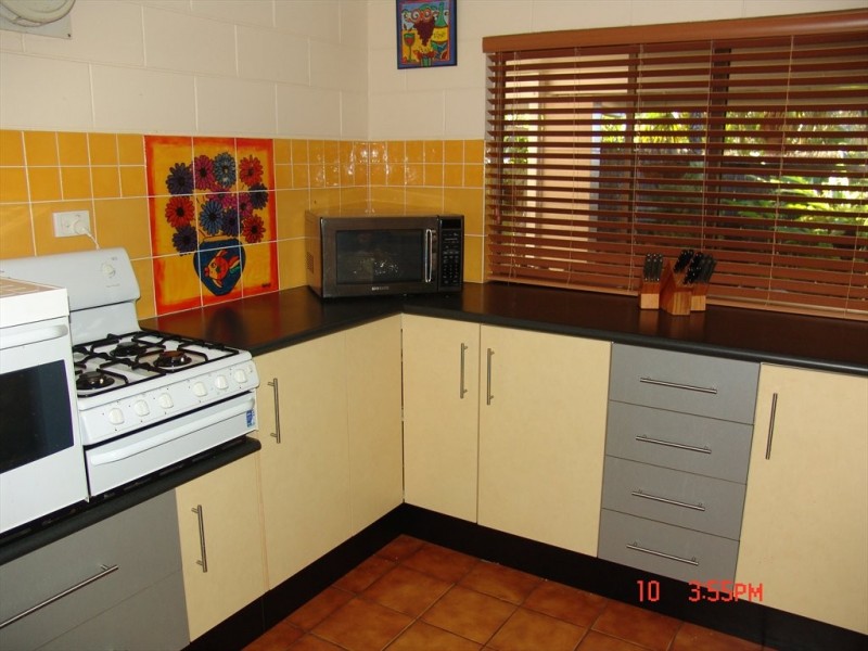 Sydney, Bayview Heights QLD 4868