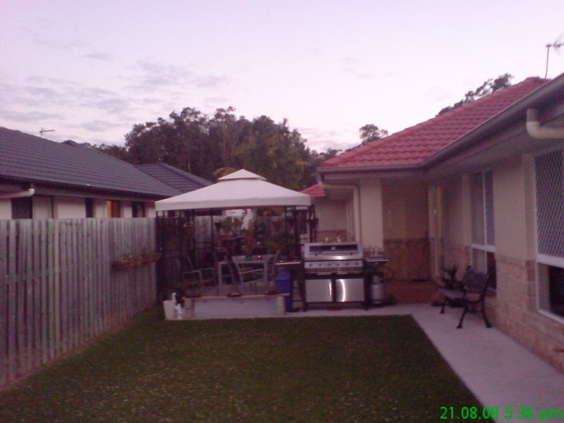 harrier dr, Burleigh Waters QLD 4220