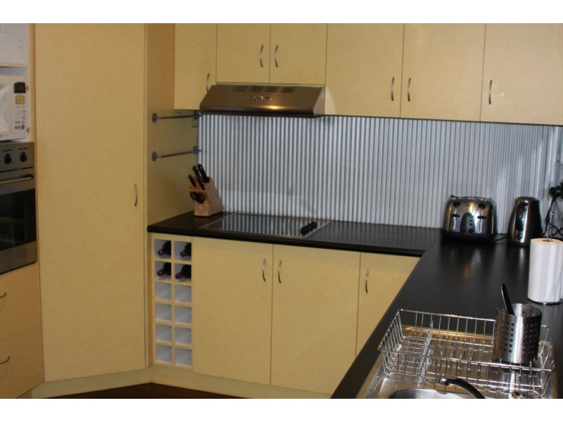 Beach Avenue, Tannum Sands QLD 4680