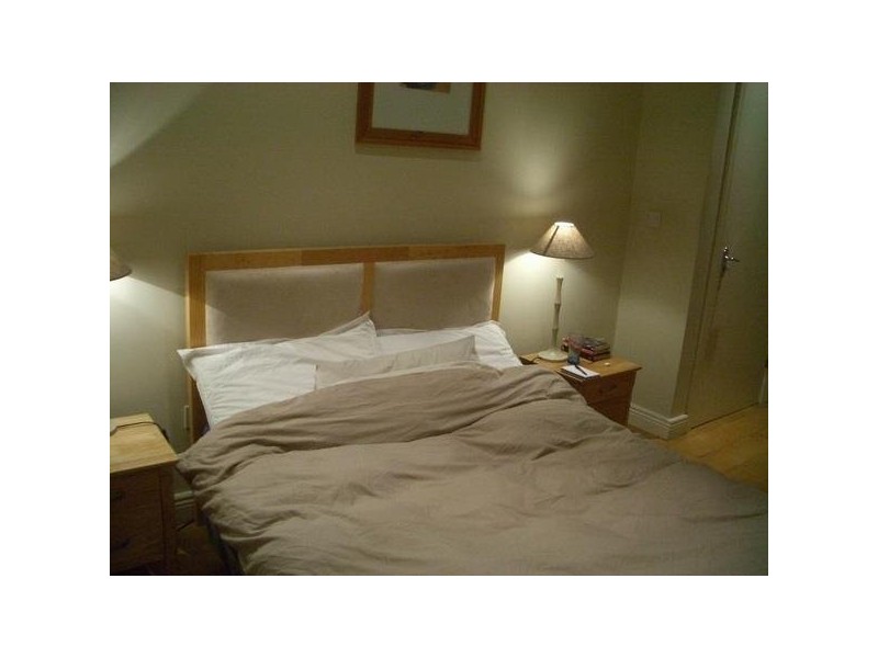 839 flinders street, Melbourne VIC 3000