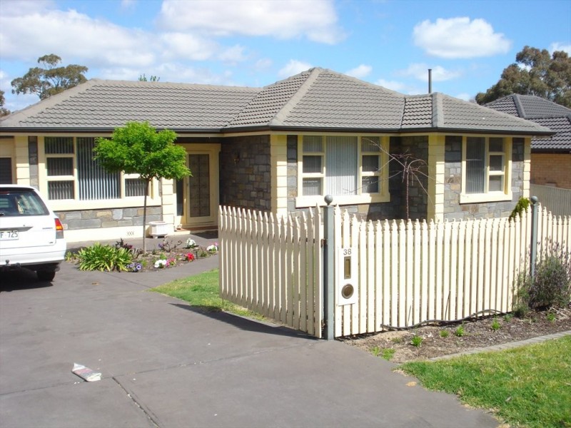 38 Francis Street, St Agnes SA 5097