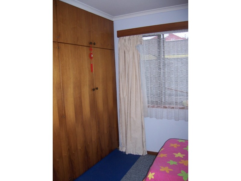 39  Regent St, Sandy Bay TAS 7005