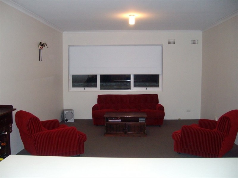 Murray RD, Freshwater NSW 2096