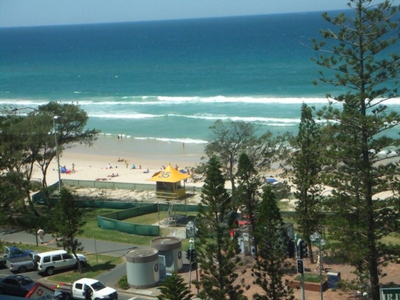40 The Esplanade, Surfers Paradise QLD 4217