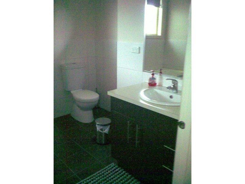 Wharton Ave, Broadmeadows VIC 3047