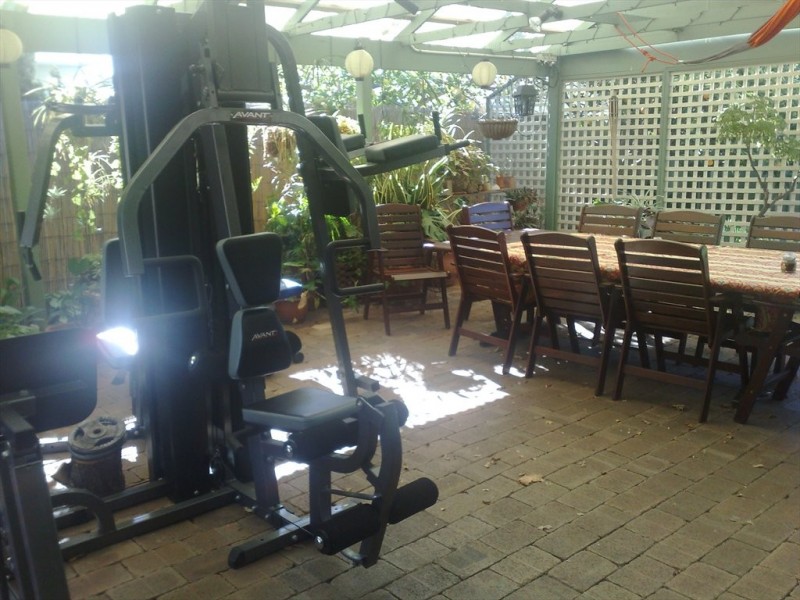 5 mercer road, Riverton WA 6148