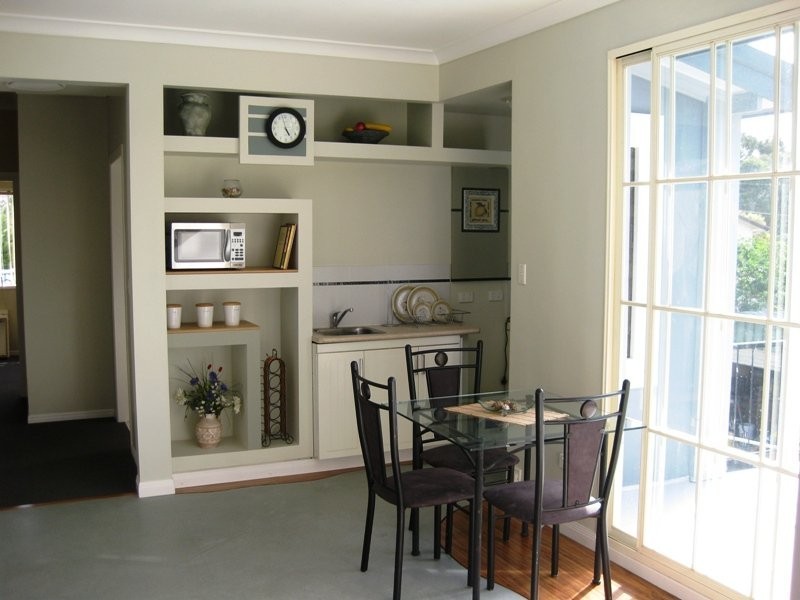 7 Woomera Crescent, Southport QLD 4215