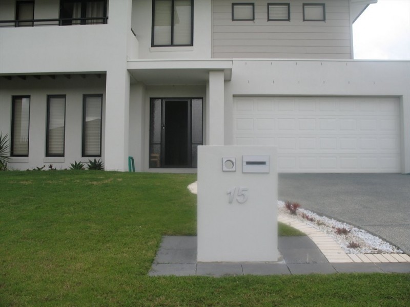rushcutter ave, Oxenford QLD 4210