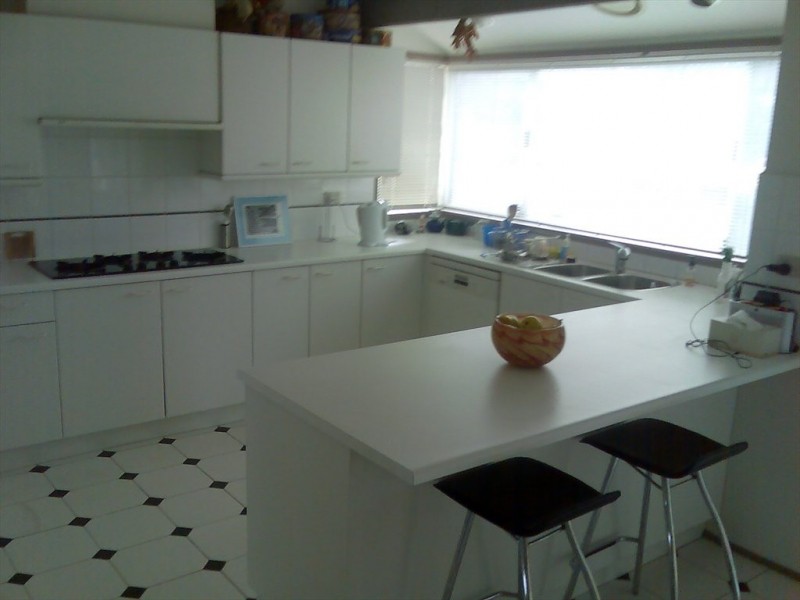 11 Charleville Court, Carrum Downs VIC 3201