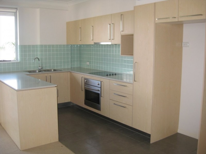 Executive Dr, Burleigh Waters QLD 4220