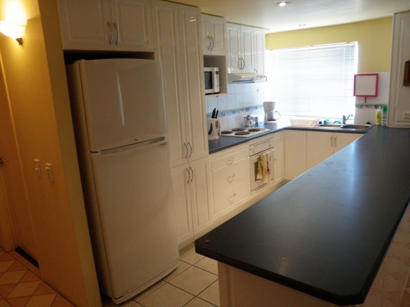 142 The Esplanade, Surfers Paradise QLD 4217