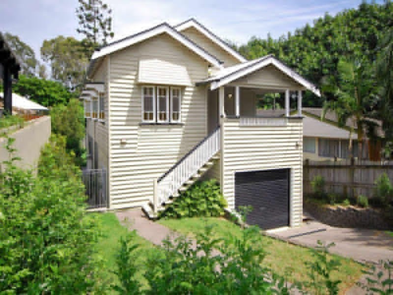 42 Shaw Road, Wooloowin QLD 4030
