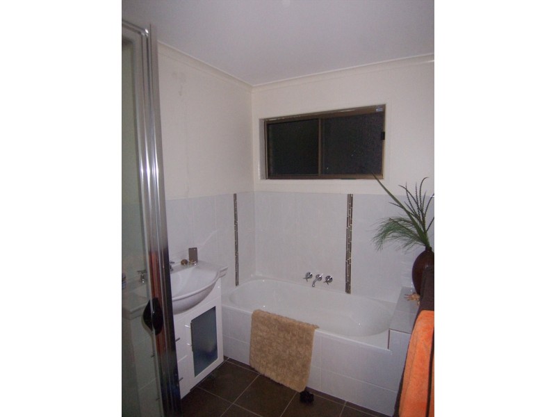 19 Dohles rocks road, Kallangur QLD 4503