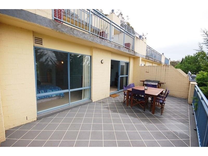 Faunce St W, Gosford NSW 2250