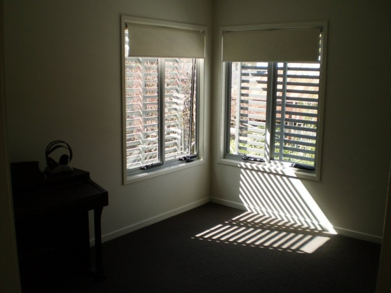 50 kingfisher lane, East Brisbane QLD 4169