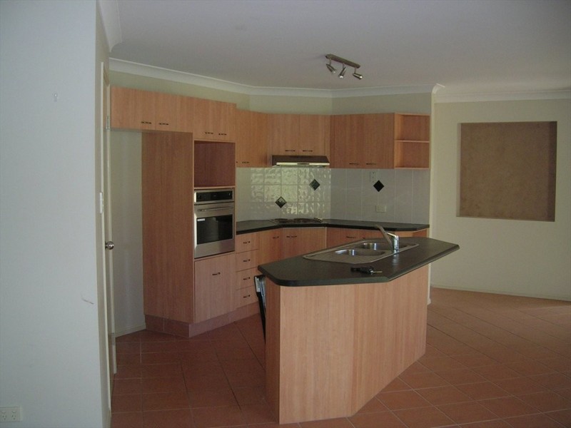 Gemini Circuit, Molendinar QLD 4214