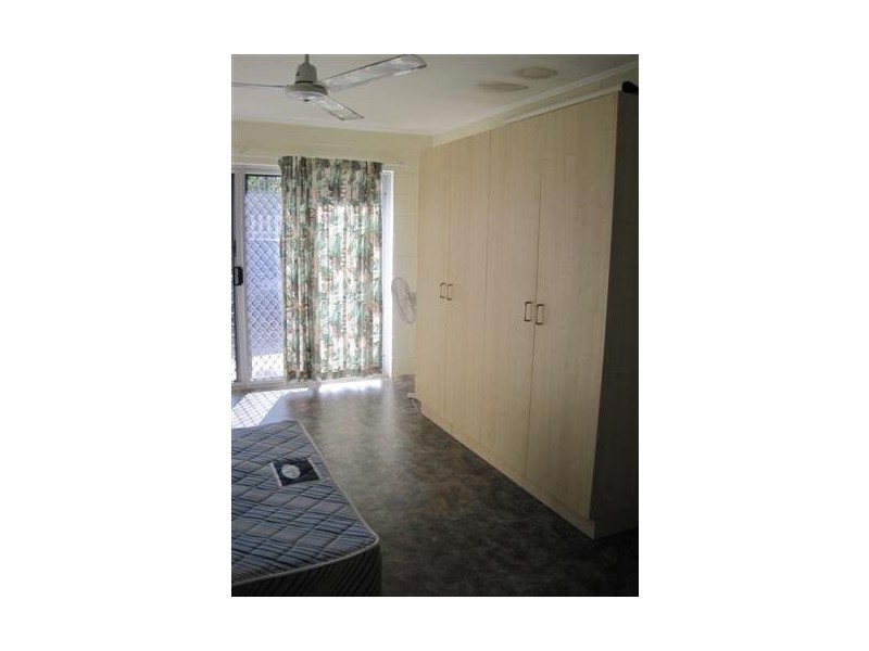 10B Badelona Street, Cranbrook QLD 4814