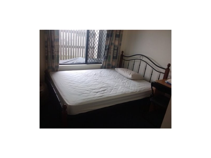 Sea Eagle Cct, Douglas QLD 4814