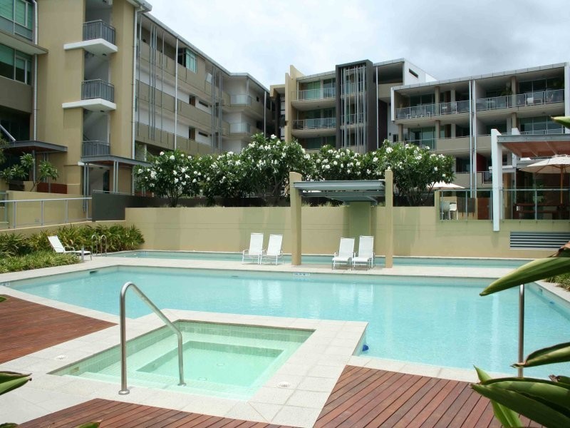 Newstead Terrace, Newstead QLD 4006