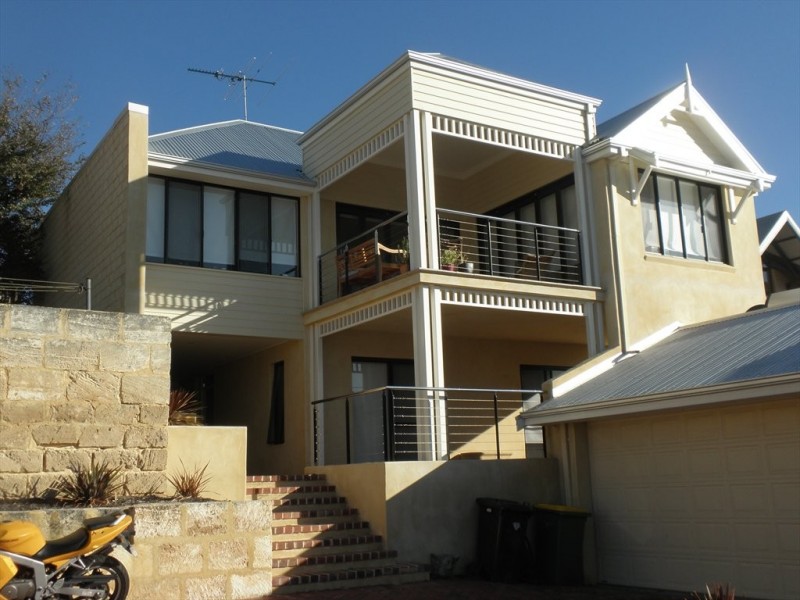 39 Canning Hwy, East Fremantle WA 6158