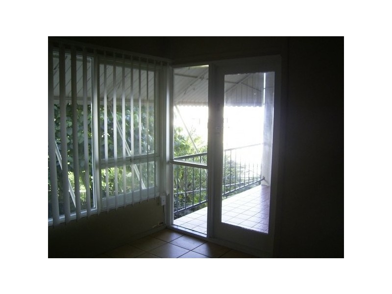 30 Powell Crescent, Coolangatta QLD 4225