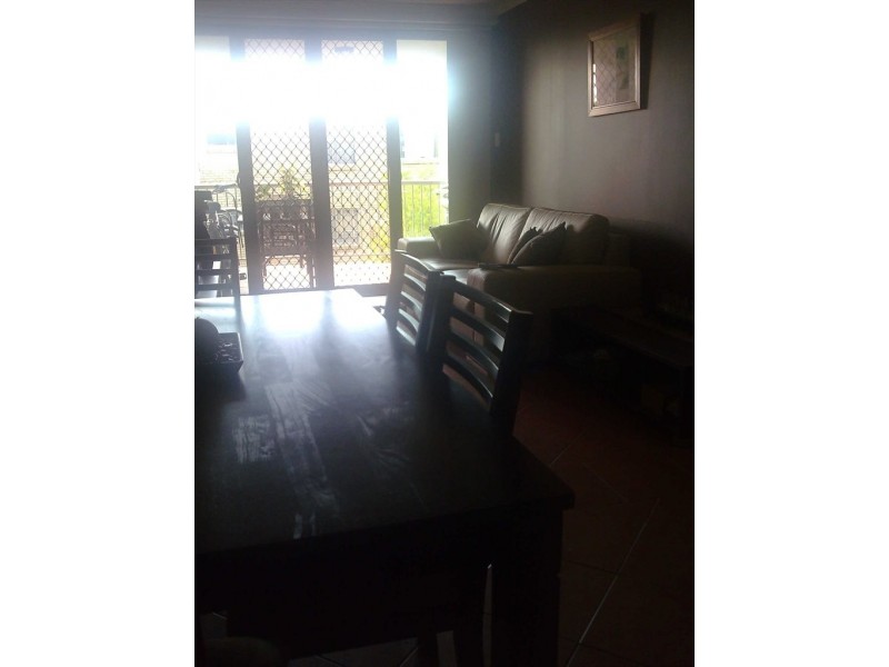 106 Linton Street, Kangaroo Point QLD 4169