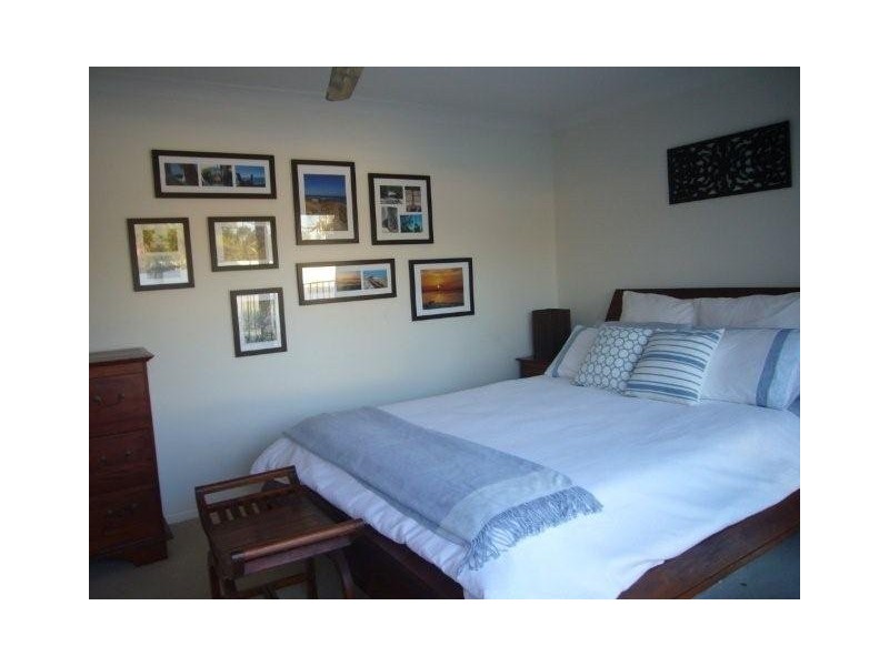 10 Boomerang Cres, Bundall QLD 4217