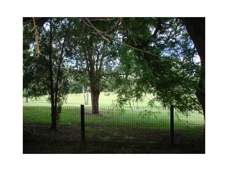Brown Pde, Ashgrove QLD 4060