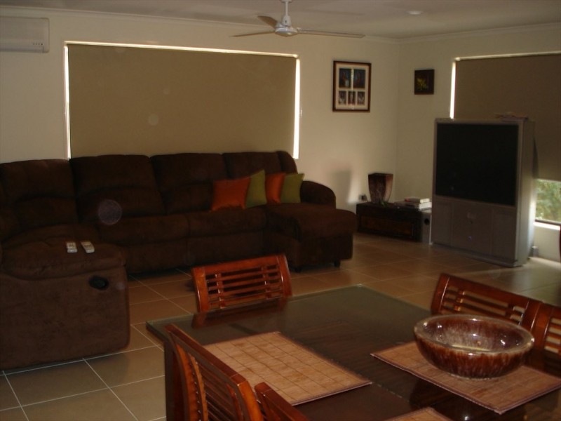 16 drysdale lane, Parkwood QLD 4214