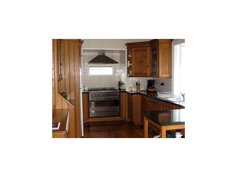 97 Villa Street, Annerley QLD 4103