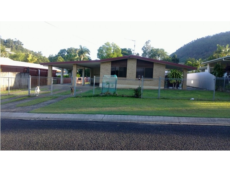 Dale Close, Bayview Heights QLD 4868