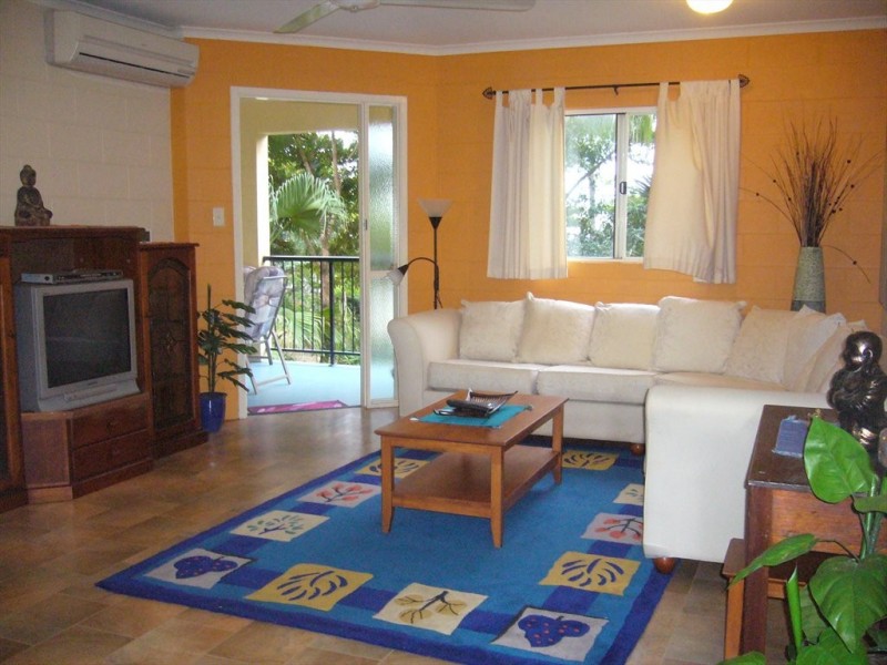 Oyster Court, Trinity Beach QLD 4879