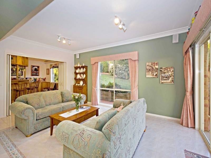 Vista Court, Berwick VIC 3806