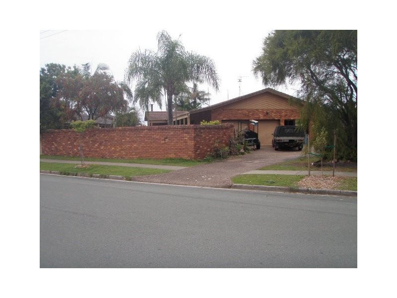 jessica blvd, Minyama QLD 4575