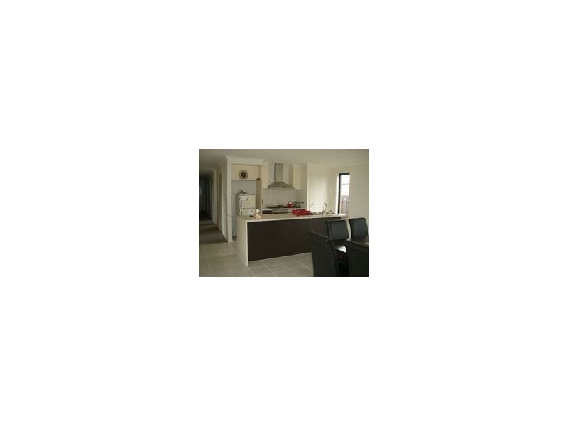 Kinross, Belmont VIC 3216