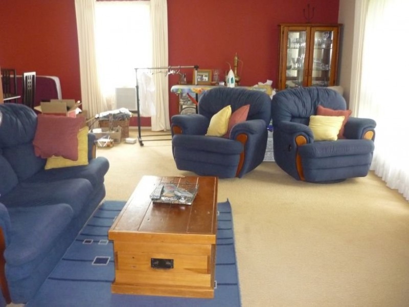 Karawatha Drive, Mountain Creek QLD 4557