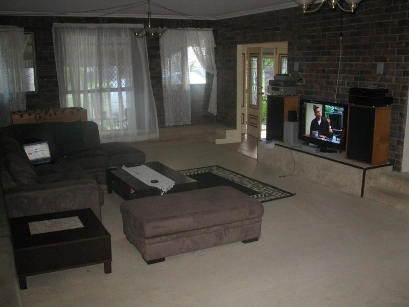 solar ct, Benowa QLD 4217