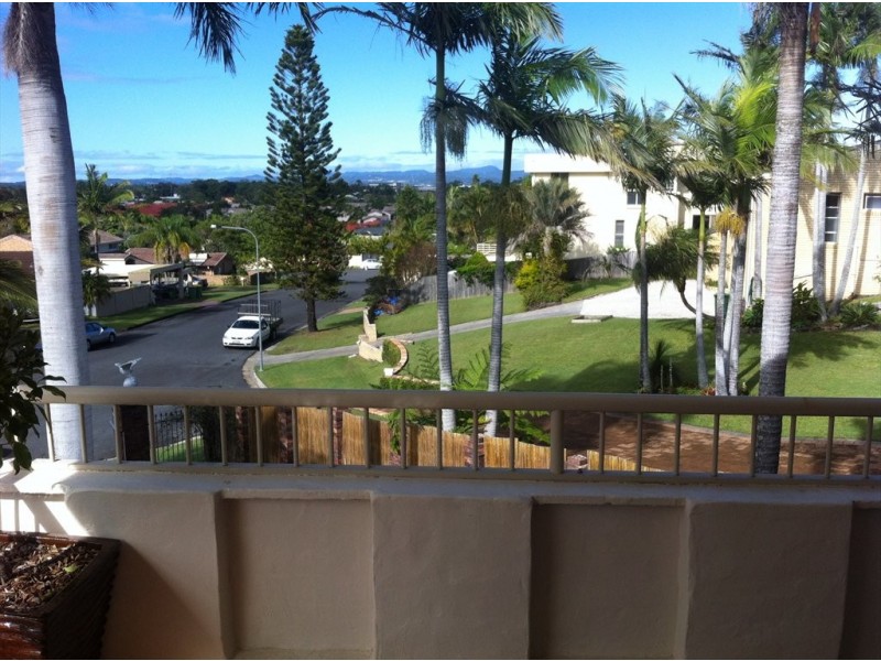 solar ct, Benowa QLD 4217