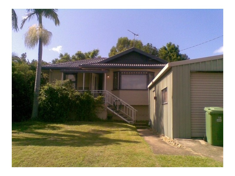 Neville Avenue, Southport QLD 4215