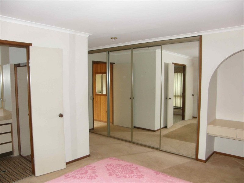 Kessels Road, Robertson QLD 4109