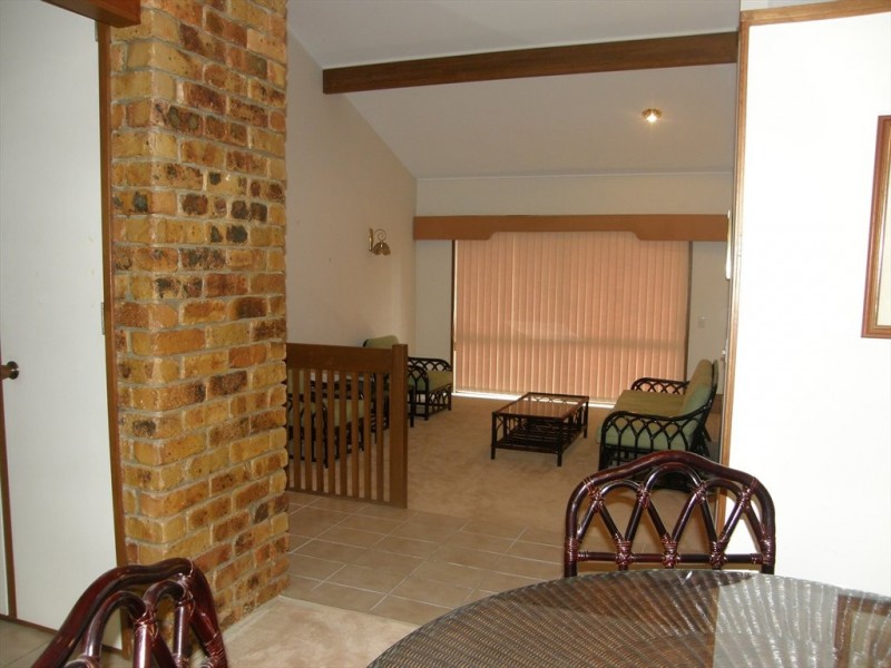 Kessels Road, Robertson QLD 4109