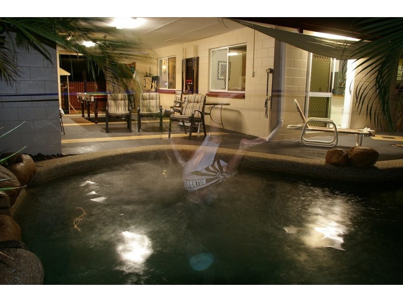 pentas crt, Annandale QLD 4814