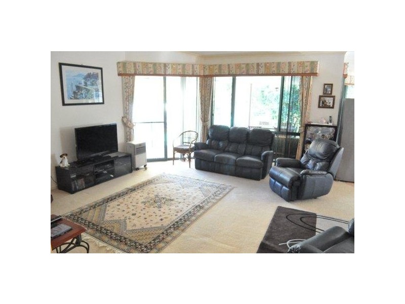 Inverness Way, Parkwood QLD 4214