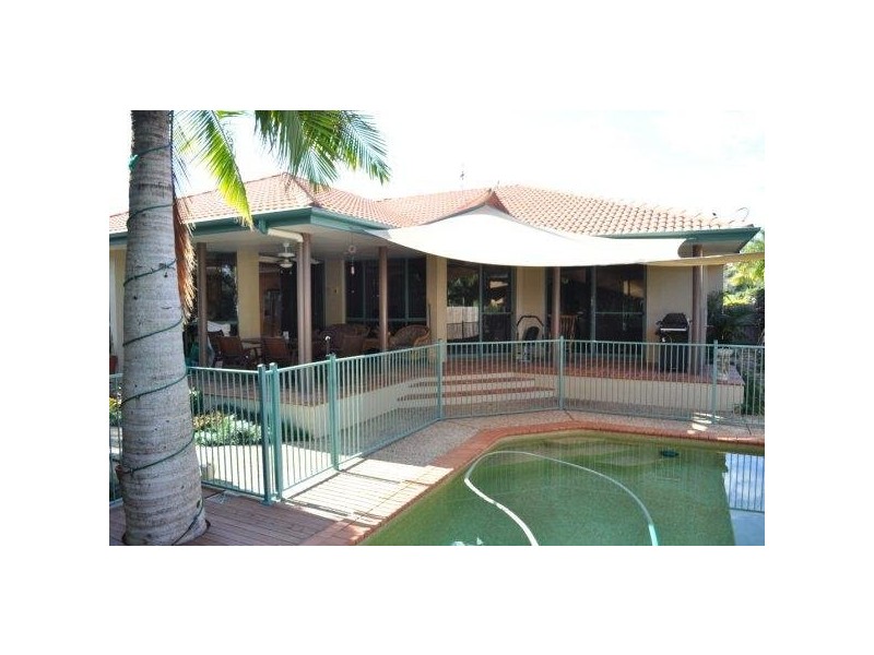 Inverness Way, Parkwood QLD 4214