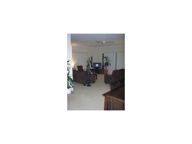 Lancewood circuit, Robina QLD 4226