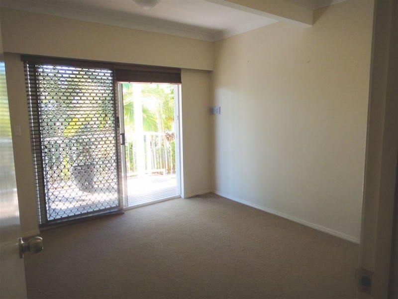 Amethyst Court, Carrara QLD 4211