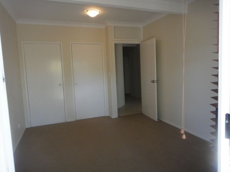 Amethyst Court, Carrara QLD 4211