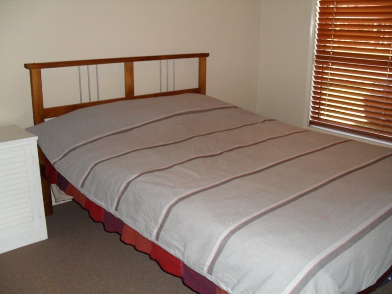 Limpus Street, Urangan QLD 4655