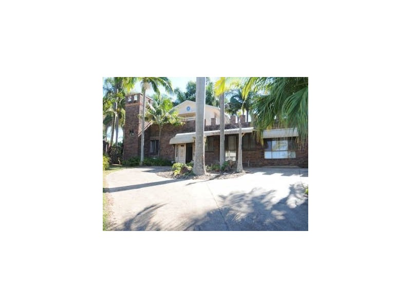 solar ct, Benowa QLD 4217